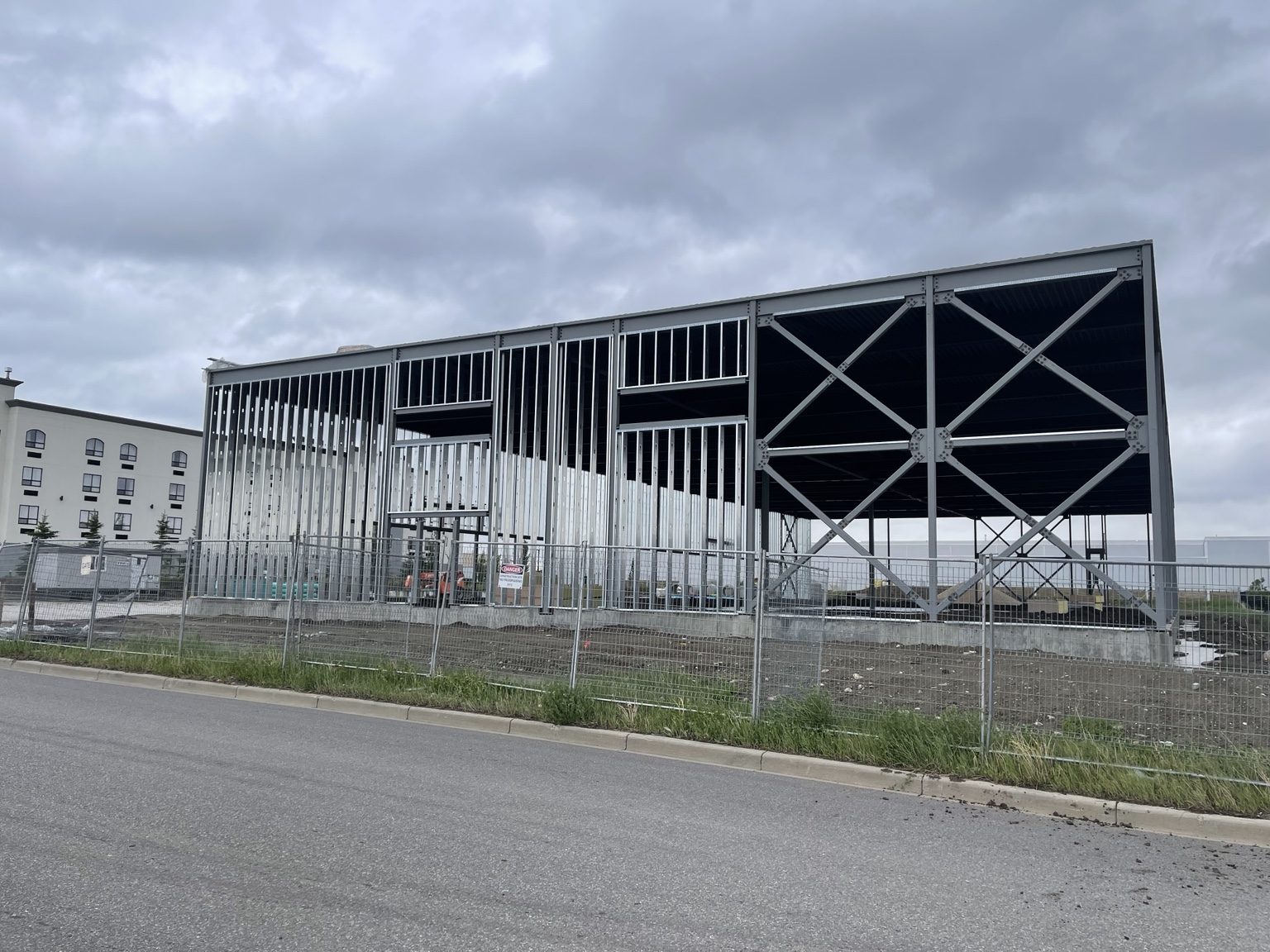 Exterior commercial framing